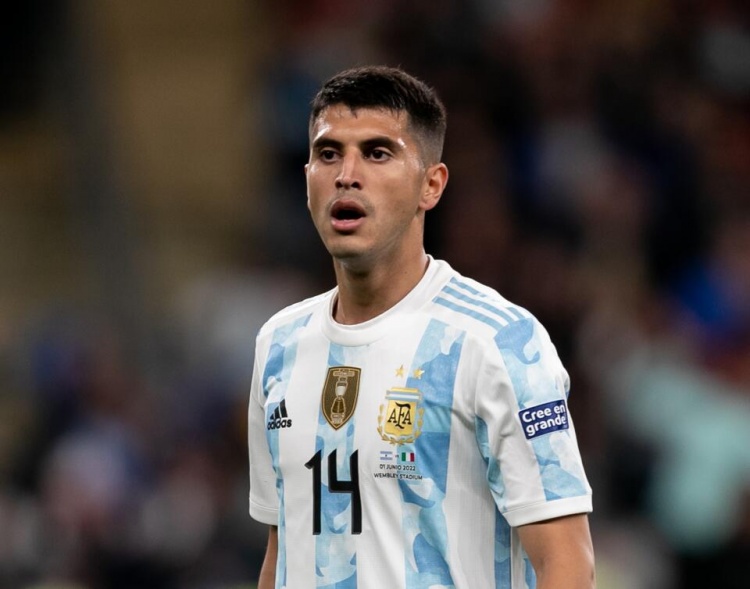 英超2025-帕拉西奥斯授权经纪人接触沙特俱乐部 球员对转会持开放态度