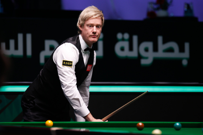 🎱斯诺克沙特大师赛：罗伯逊6-4卡特晋级四强，他将在半决赛迎战斯莱瑟